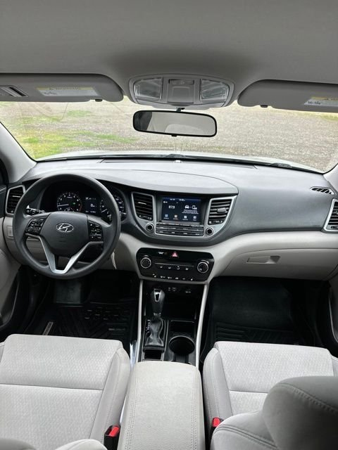 Used 2018 Molten Silver Hyundai SEL image 25
