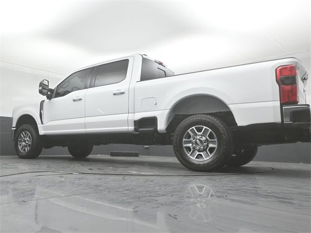 2025 FORD F-250 - Image 40