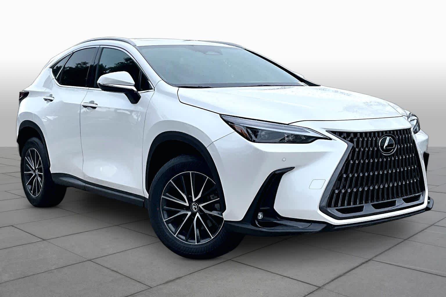 Used 2024 Eminent White Pearl Lexus Premium image 3