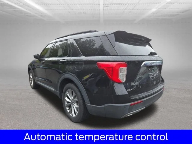 Used 2020 Black Ford XLT image 7