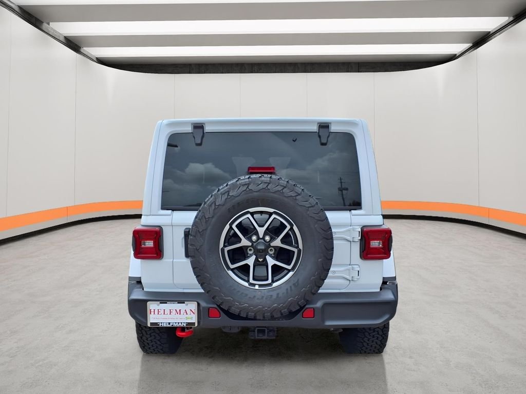New 2026 Bright White Clear-Coat Exterior Paint Jeep Rubicon image 5