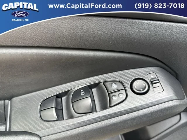 Used 2025 Black Nissan 2.5 SV image 21