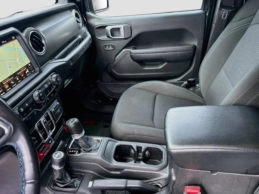 Used 2022 Black Jeep Unlimited Rubicon 4xe image 26