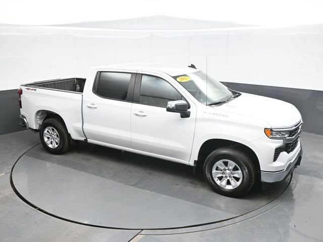 Used 2023 White Chevrolet LT image 15
