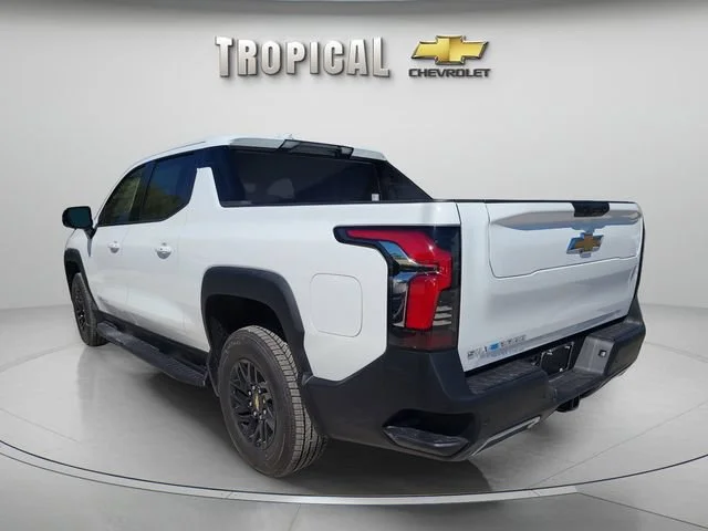 New 2026 Summit White Chevrolet LT - Extended Range image 3