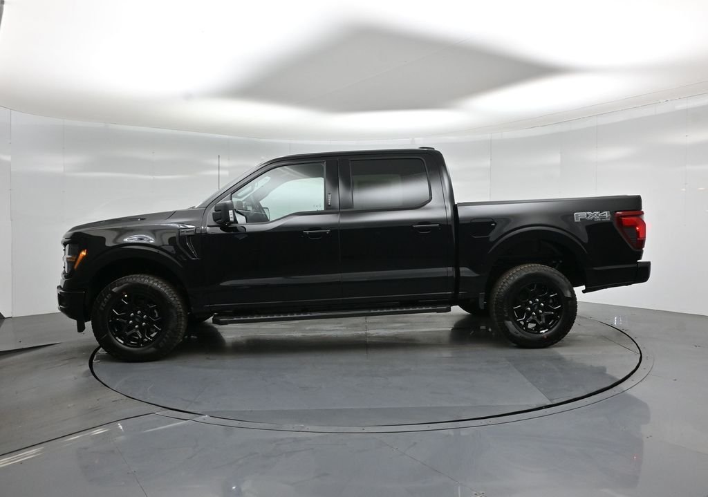 New 2026 Agate Black Metallic Ford XLT image 27