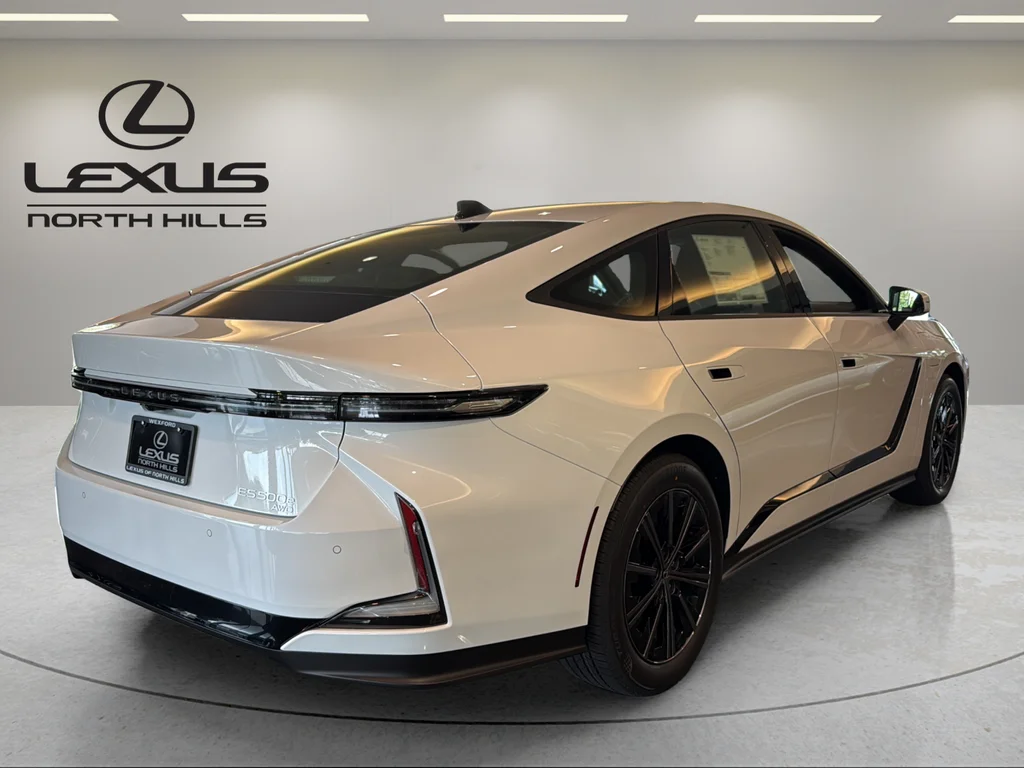 New 2026 Ultra White Lexus ES 500e PREMIUM AWD image 6