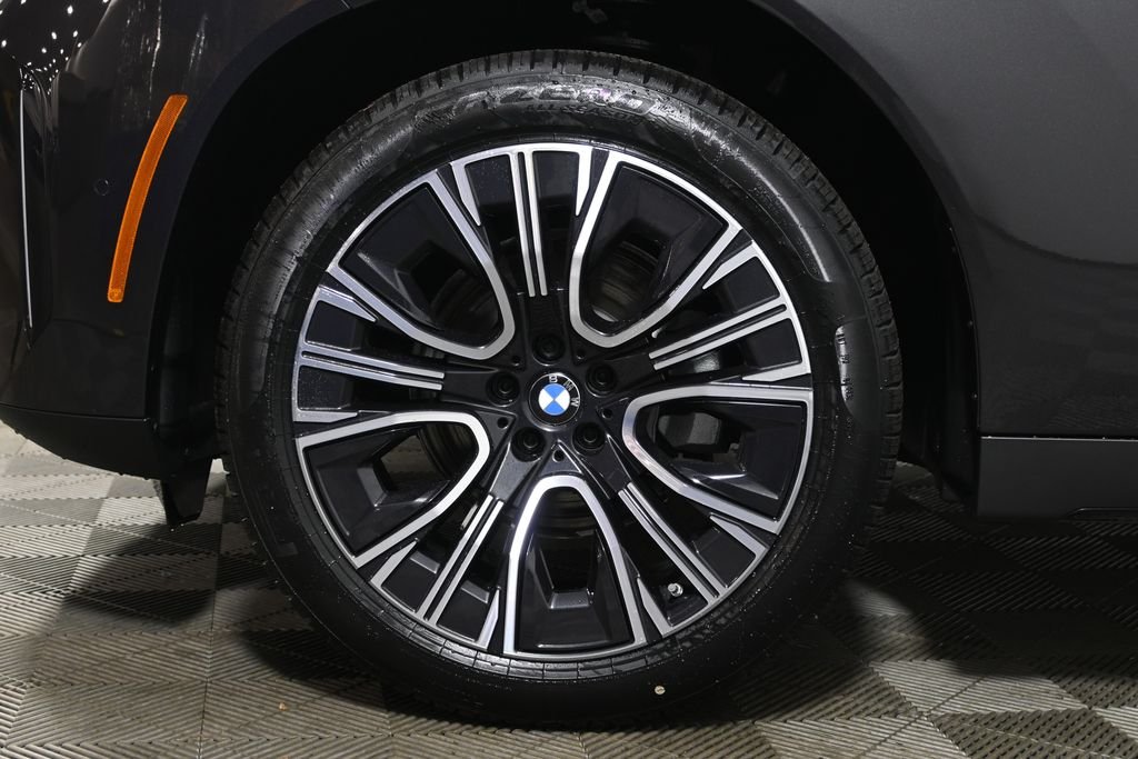 Used 2026 Dark Graphite BMW 30 xDrive image 12