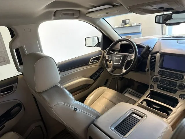 Used 2020 SUMMIT WHITE GMC Denali image 31