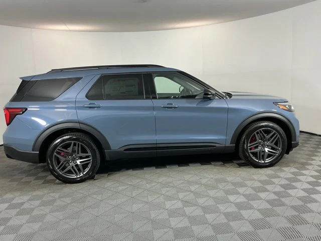 New 2026 Vapor Blue Metallic Ford ST image 4