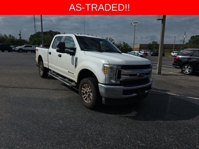 Used 2019 White Ford XL image 1