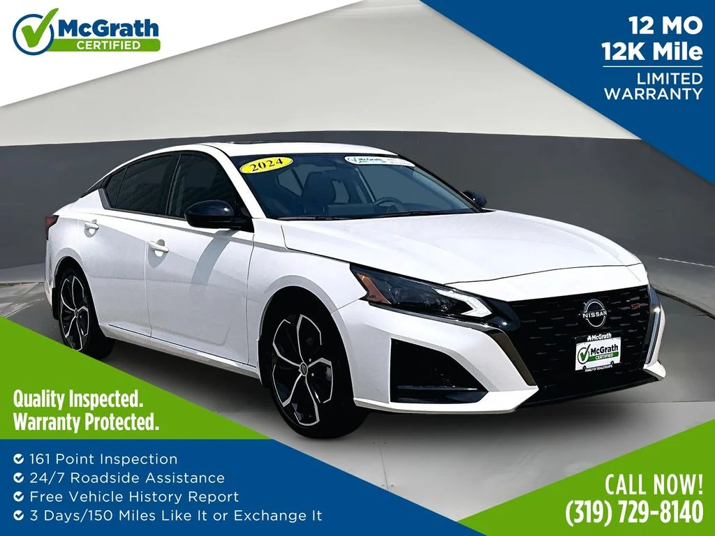 Used 2024 White Nissan 2.5 SR image 1