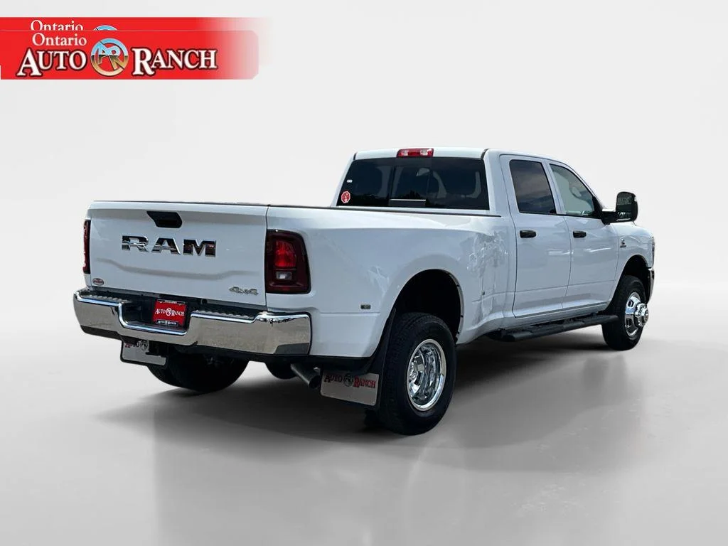 New 2026 Bright White Clear-Coat Exterior Paint RAM Tradesman image 5