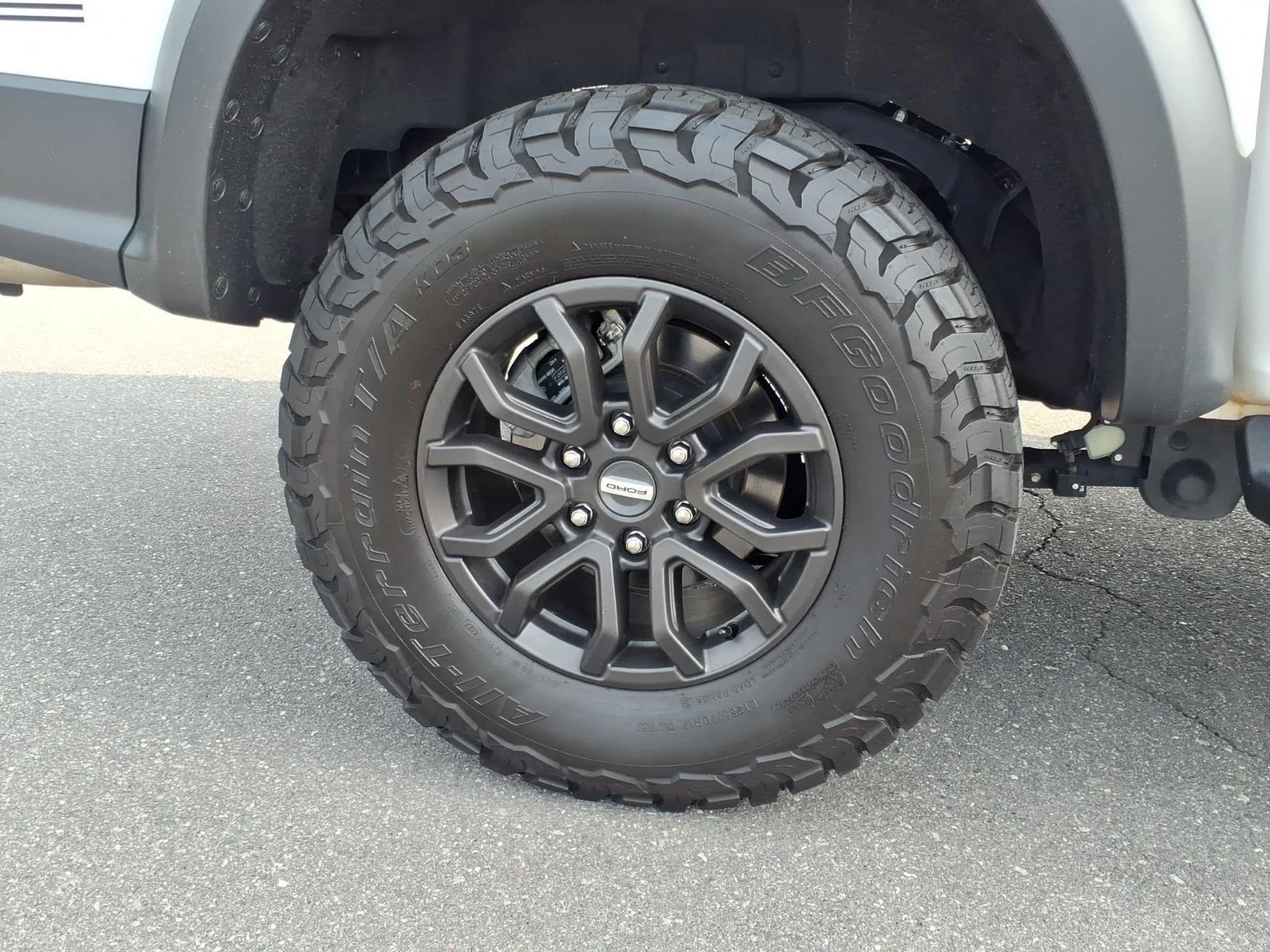 Used 2024 Oxford White Ford Raptor image 10