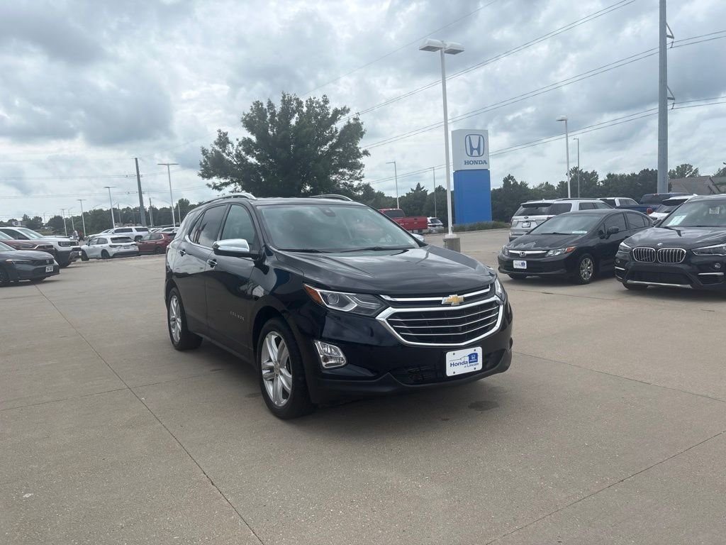 Used 2020 Midnight Blue Metallic Chevrolet Premier image 3