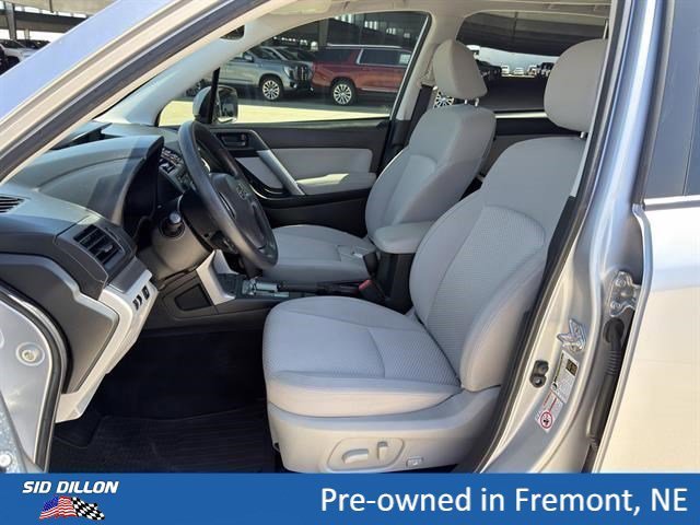 Used 2015 Ice Silver Metallic Subaru 2.5i Premium image 12