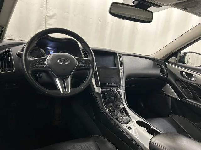 Used 2023 Black INFINITI LUXE image 24
