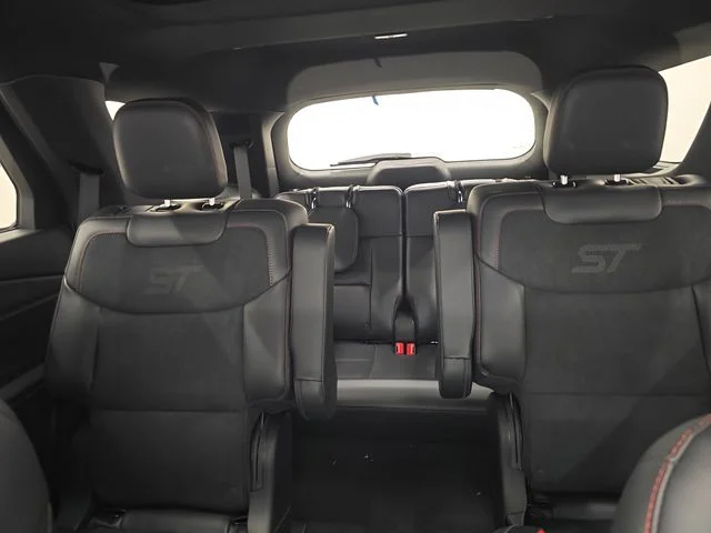 New 2026 Agate Black Metallic Ford ST image 31