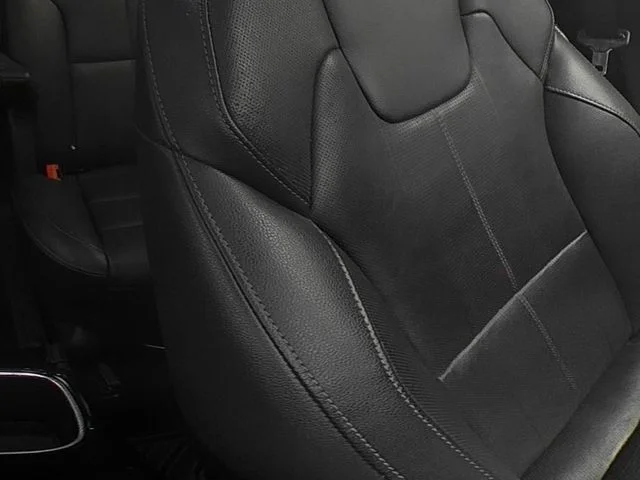 Used 2022 Silver Kia SX image 36