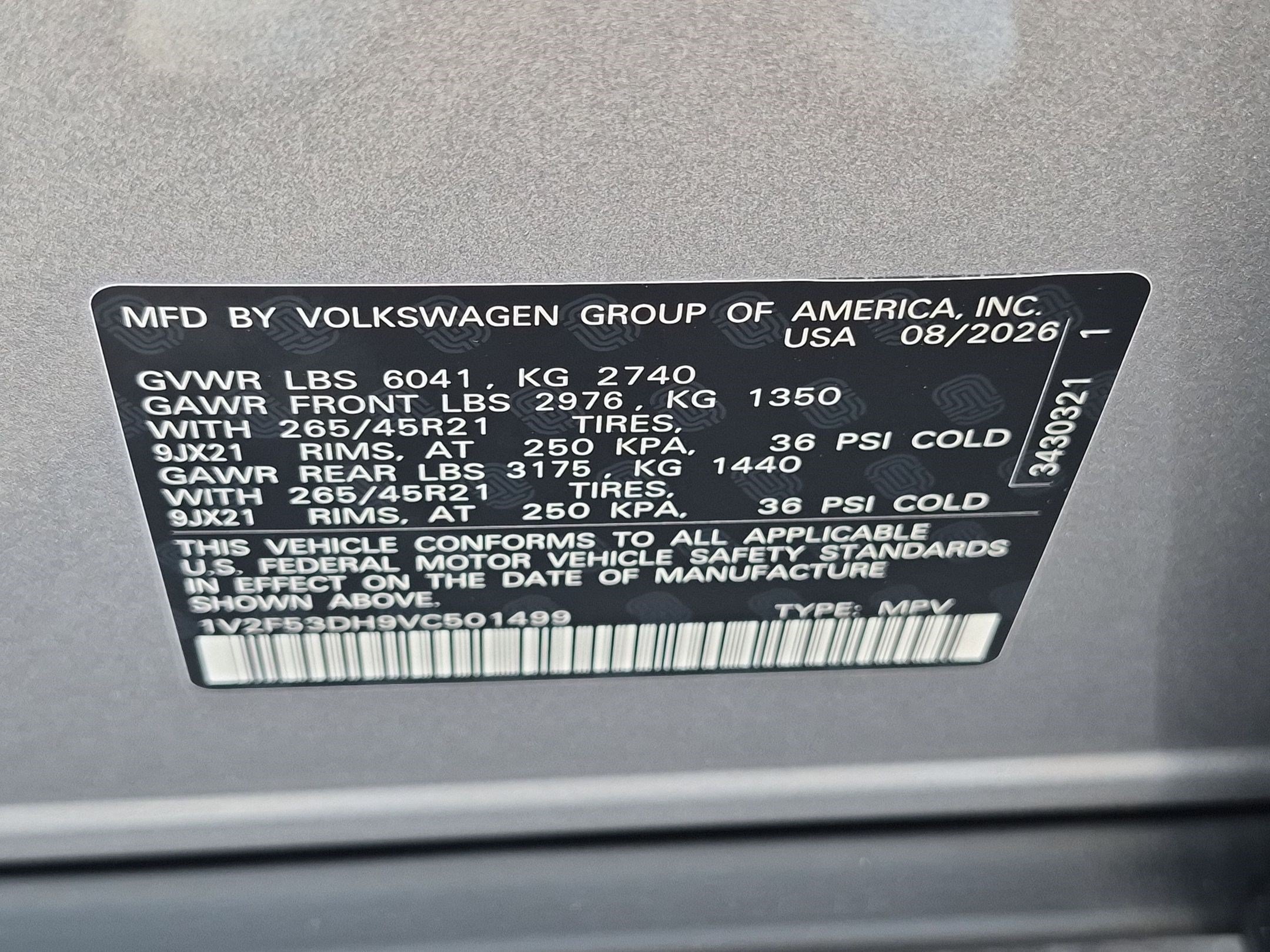 New 2027 Silver Mist Metallic Volkswagen SEL Premium R-Line image 17