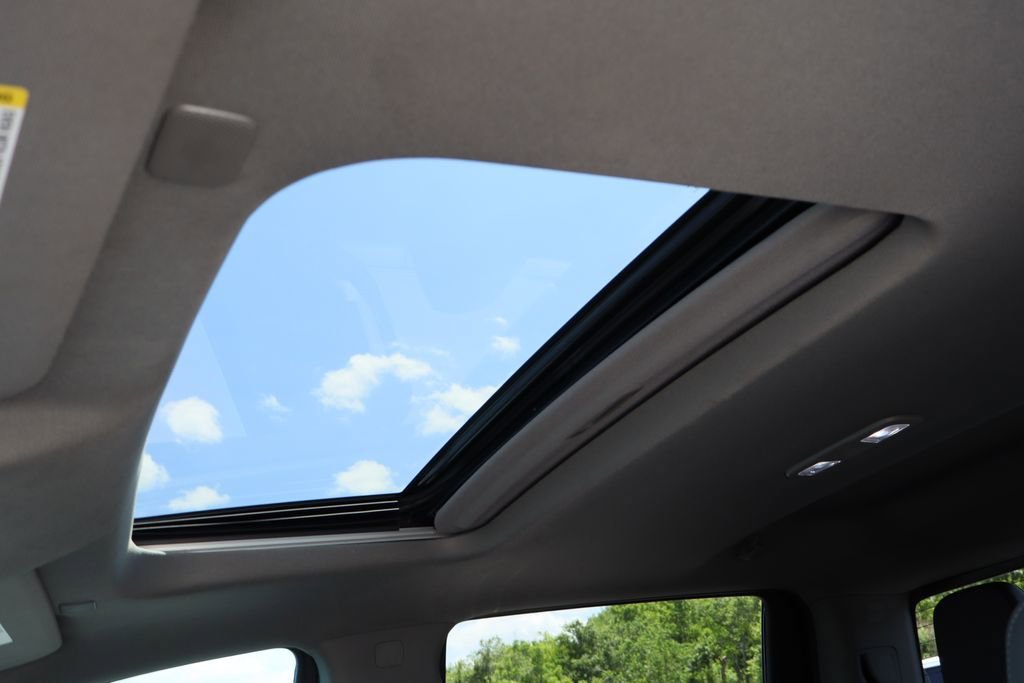 Used 2021 SATIN STEEL METALLIC GMC Denali image 24