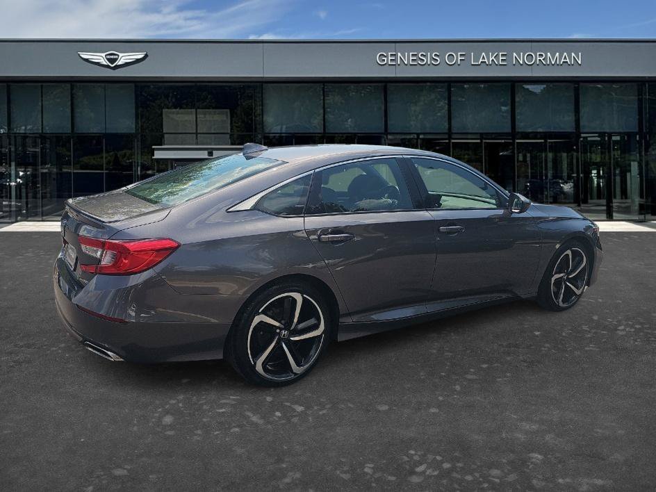 Used 2018 Modern Steel Metallic Honda Sport 1.5T image 5