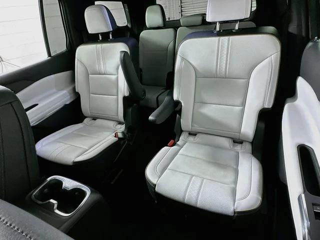 Certified Used 2025 Red Chevrolet High Country image 11