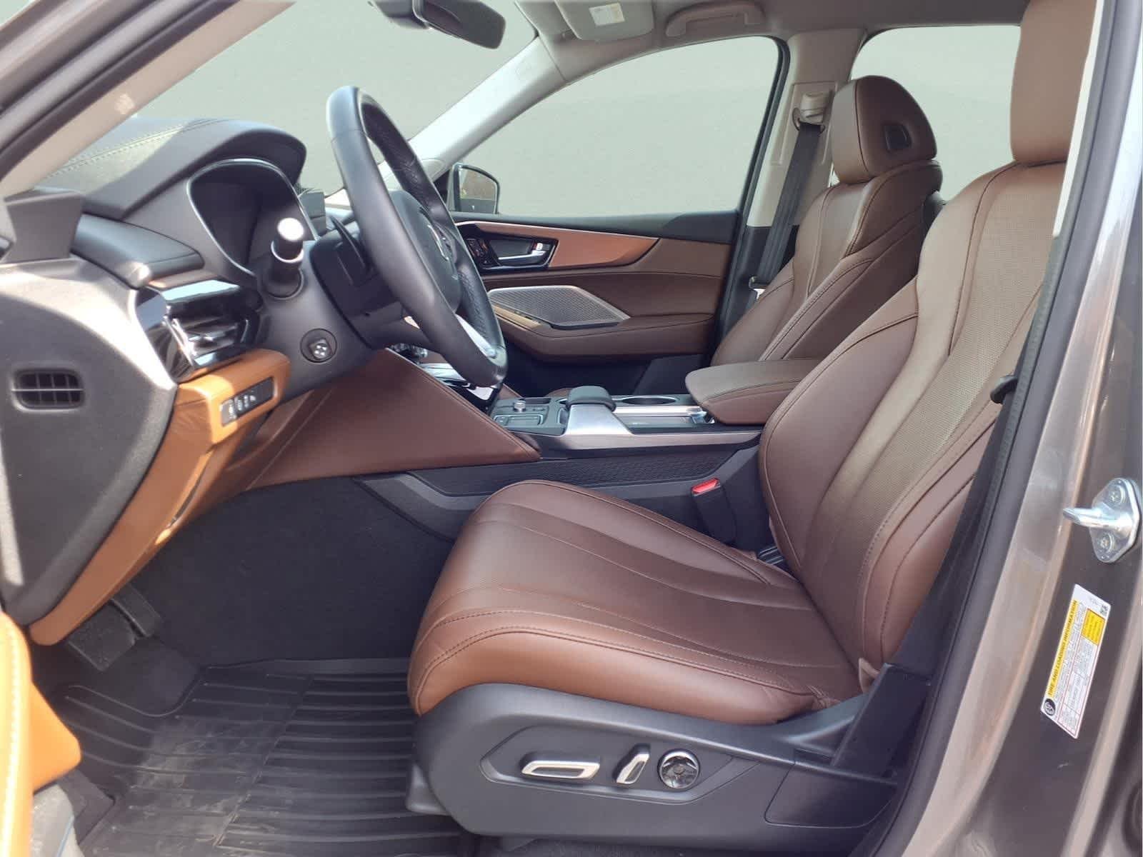 Used 2023 Liquid Carbon Metallic Acura w/Technology Package image 9