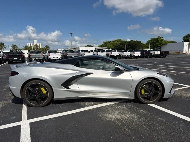 Used 2020 Silver Chevrolet Stingray image 18