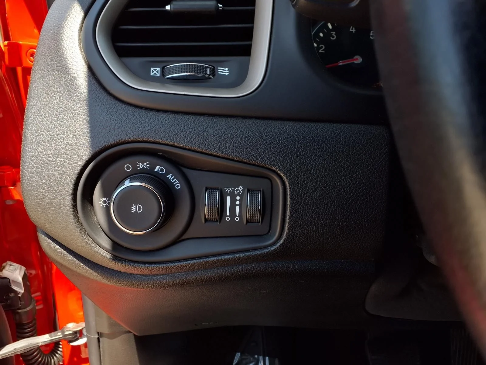 Used 2017 Red Jeep Limited image 14