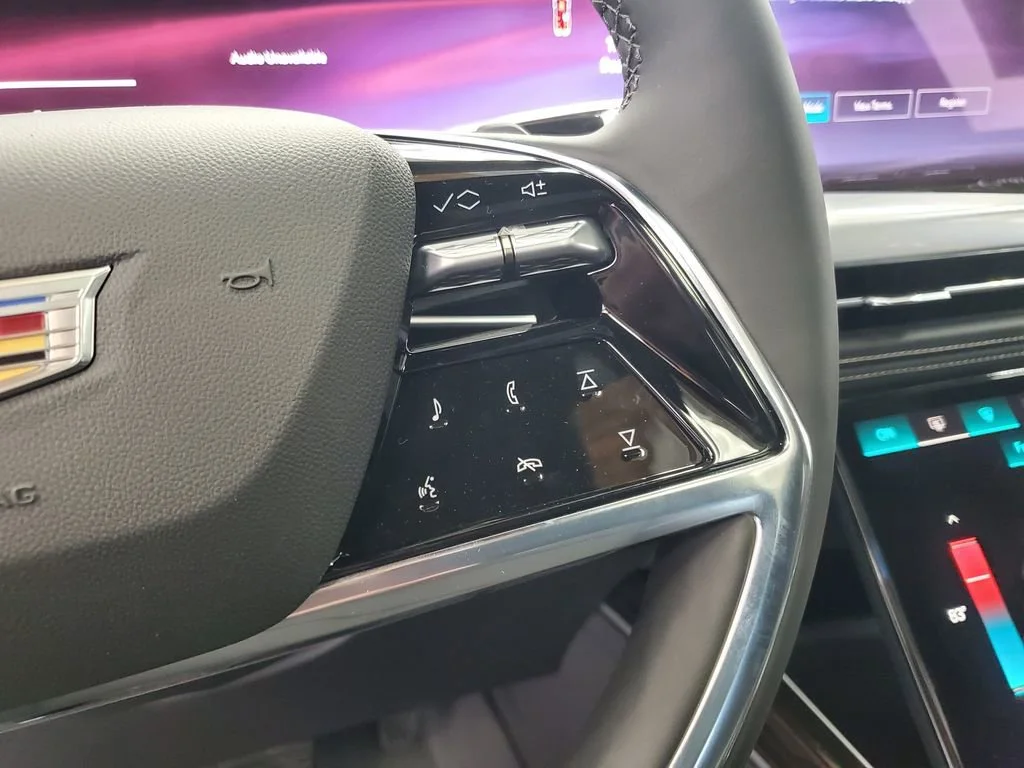2026 Cadillac Escalade Luxury - Photo 16