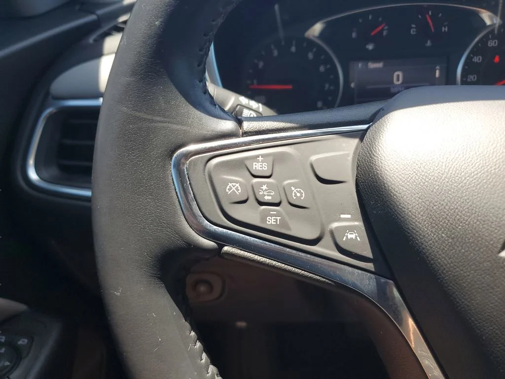 Used 2021 NIGHTFALL GRAY METALLIC Chevrolet LT image 19