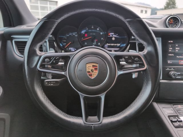 Used 2017 Volcano Grey Metallic Porsche Base image 19