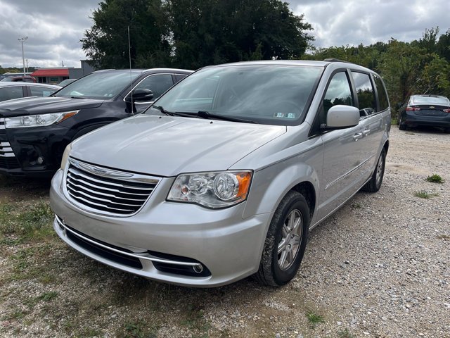 Used 2012 Bright Silver Metallic Chrysler Touring image 1