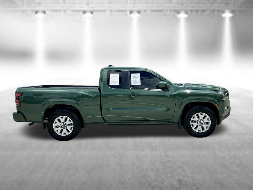 Used 2024 Green Nissan SV image 5