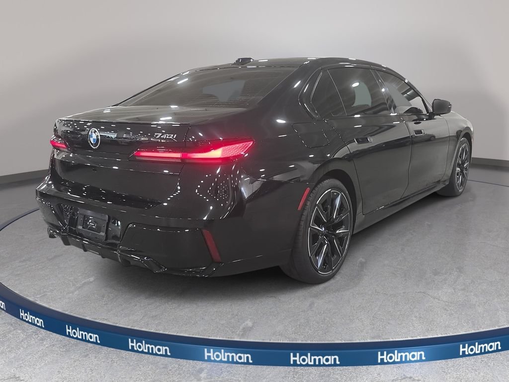 Certified Used 2024 Black Sapphire Metallic BMW 740i image 5