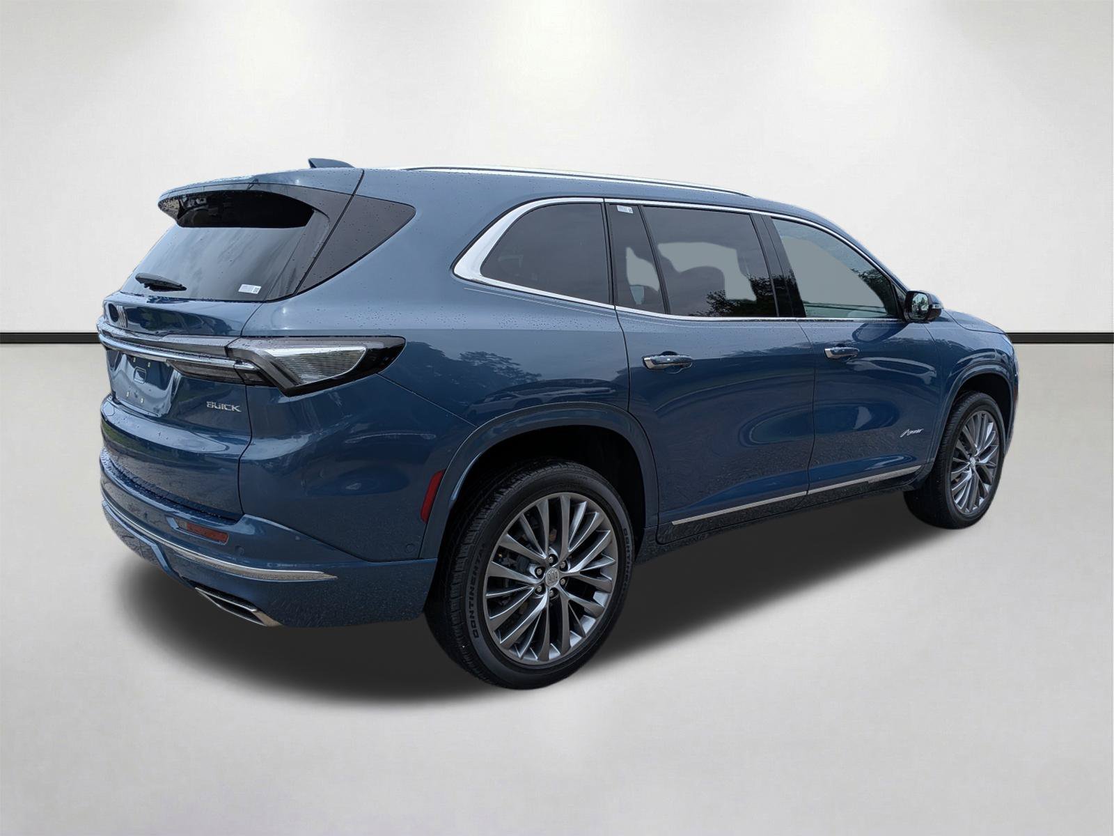 Used 2025 Ocean Blue Metallic Buick9yy9 Avenir image 4