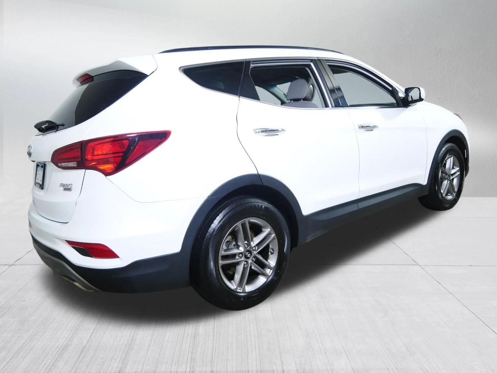 Used 2017 Frost White Pearl Hyundai 2.4L image 7