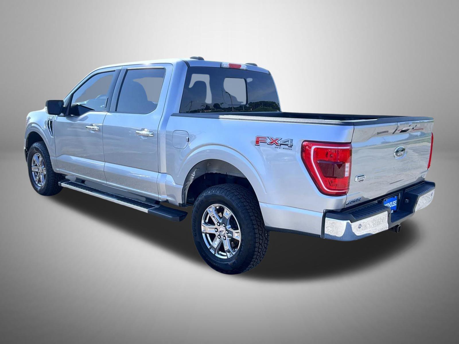 2023 Ford F-150 XLT - Photo 8