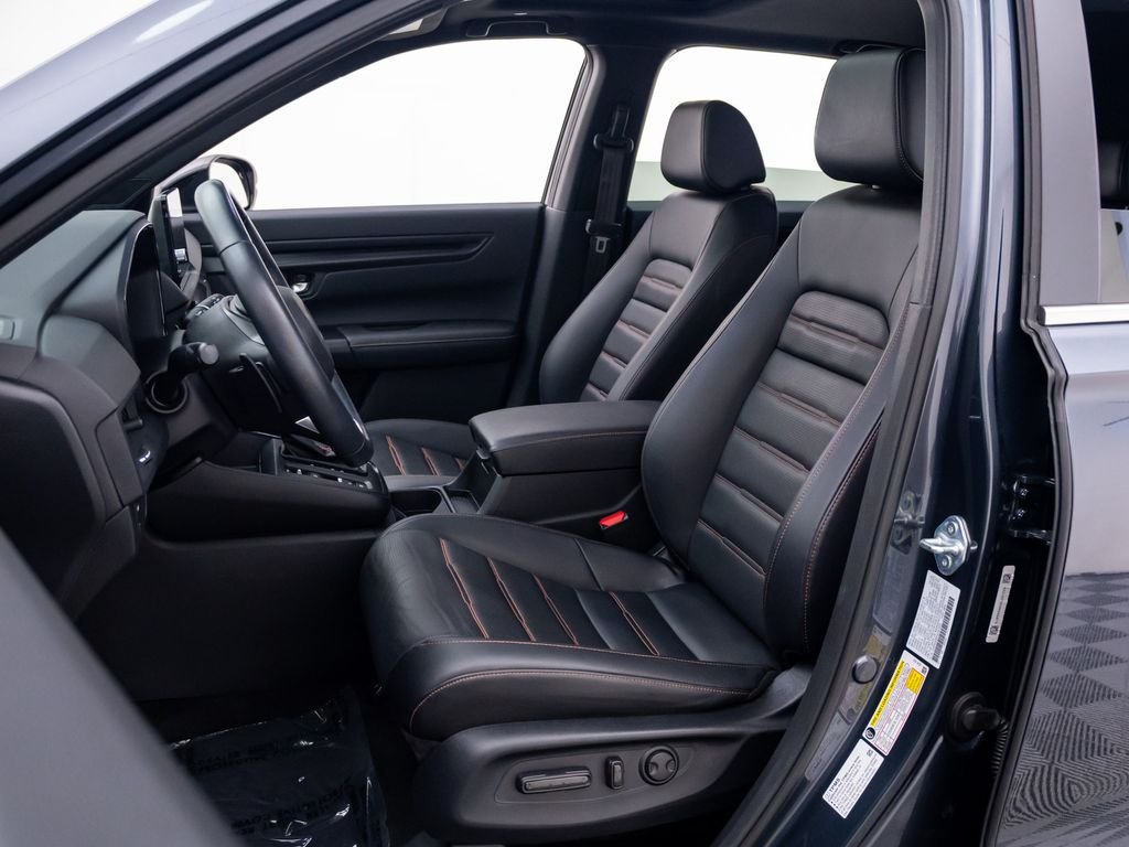 2025 Honda CR-V Sport-L - Photo 17