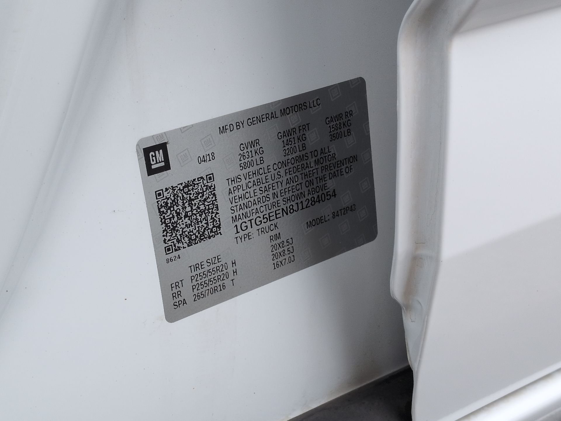 Used 2018 SUMMIT WHITE GMC 2WD Denali image 36