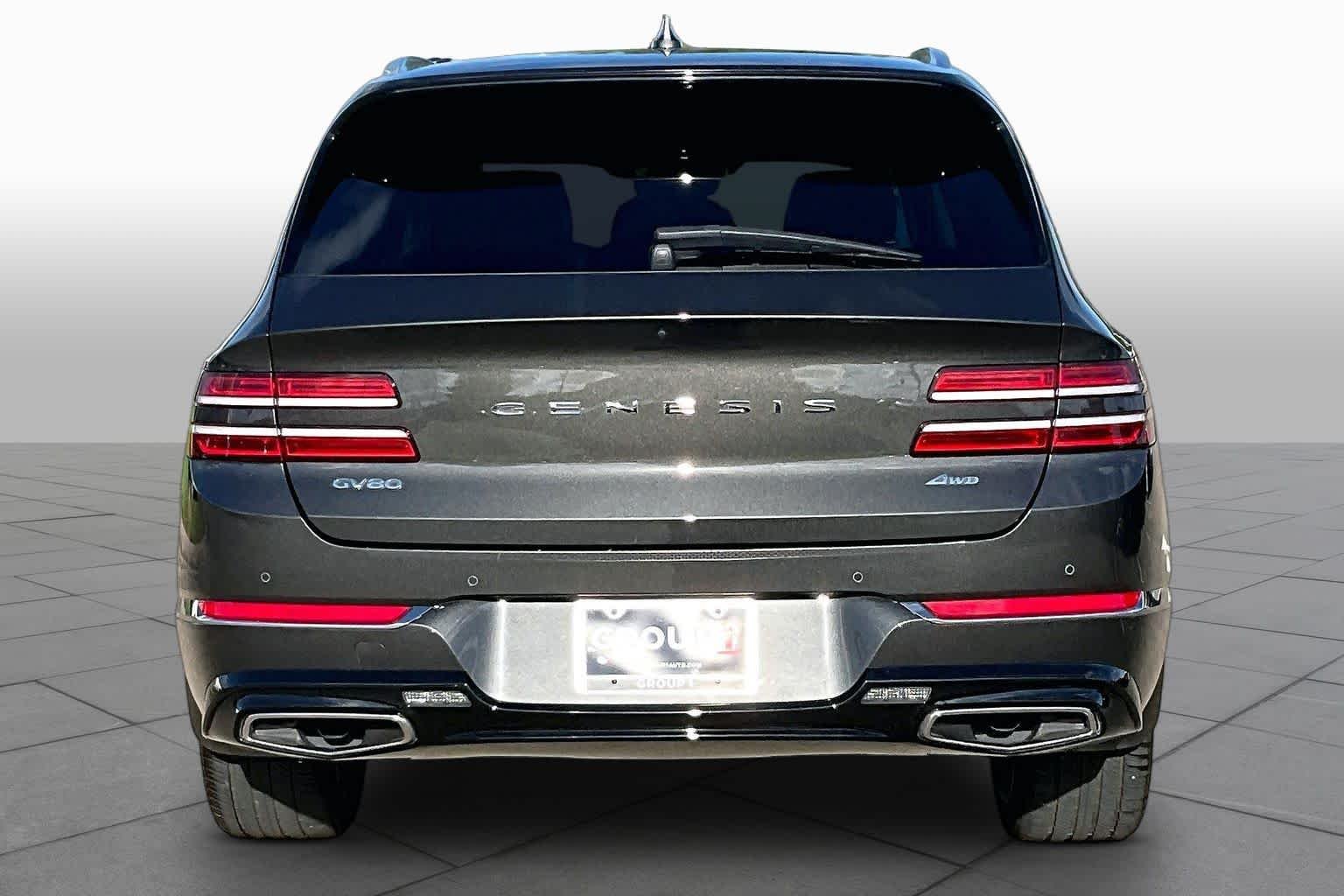 Used 2024 Makalu Gray Genesis  image 5
