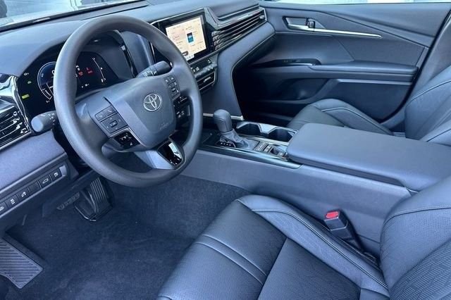 2026 Toyota Camry LE - Photo 13