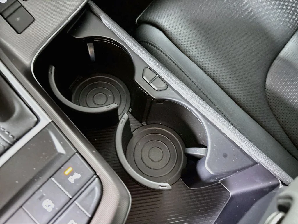 New 2026 Ebony Black Kia EX image 15