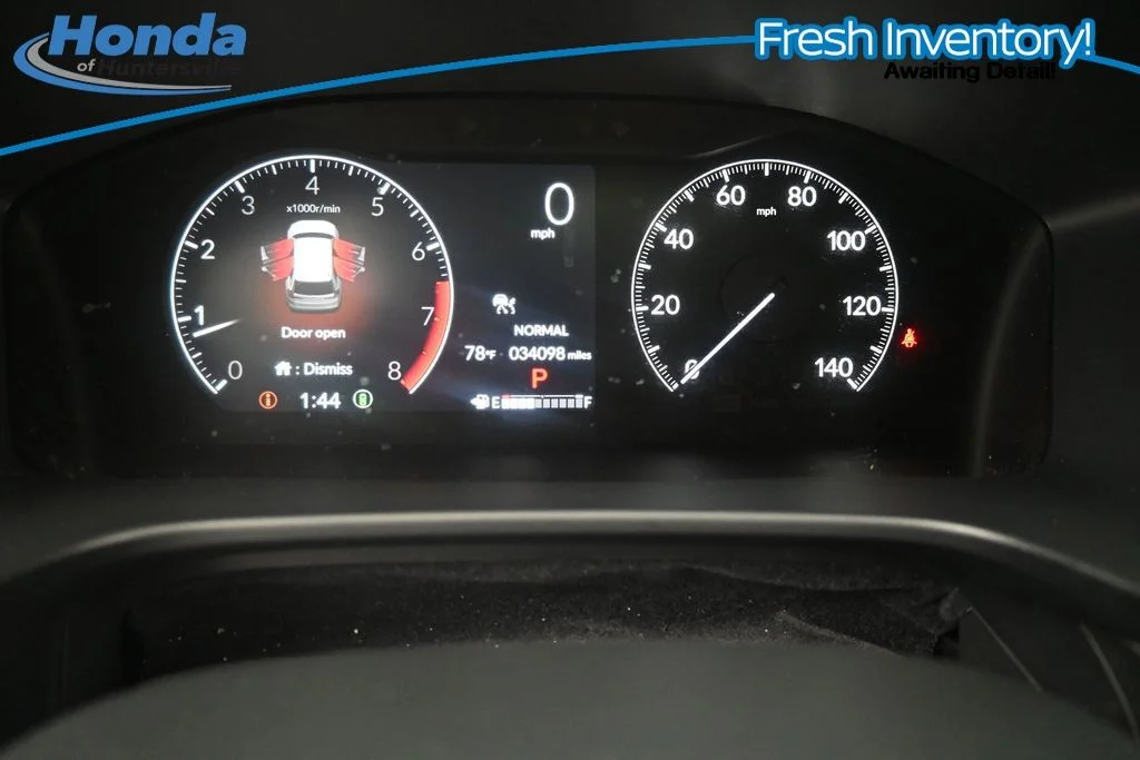 Certified Used 2024 Platinum White Pearl Honda EX image 18