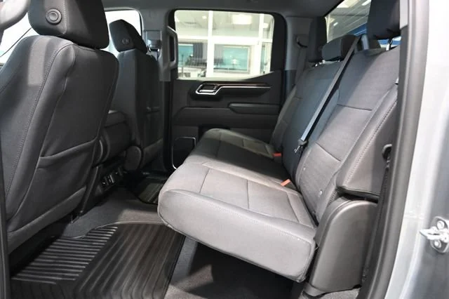2026 Chevrolet Silverado 1500 LT - Photo 12