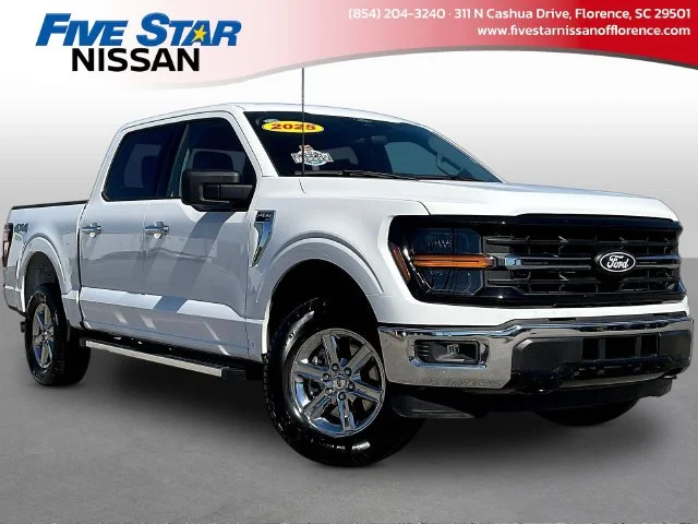 Used 2025 White Ford XLT image 1