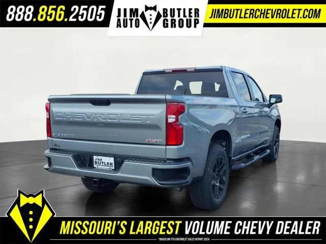 New 2026 Sterling Gray Metallic Chevrolet RST image 4