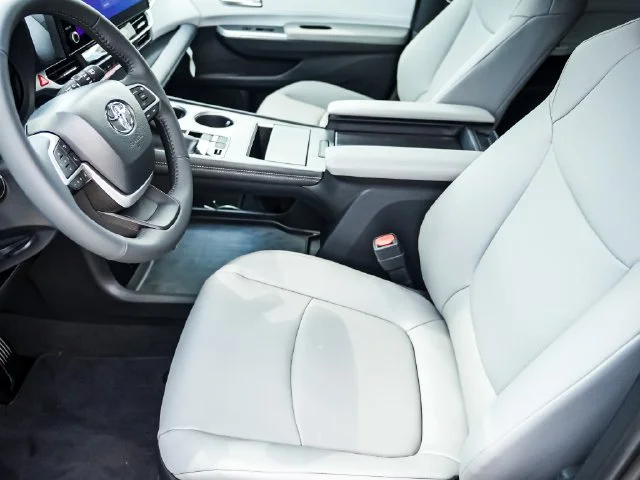 New 2026 Pearl Toyota XLE image 12