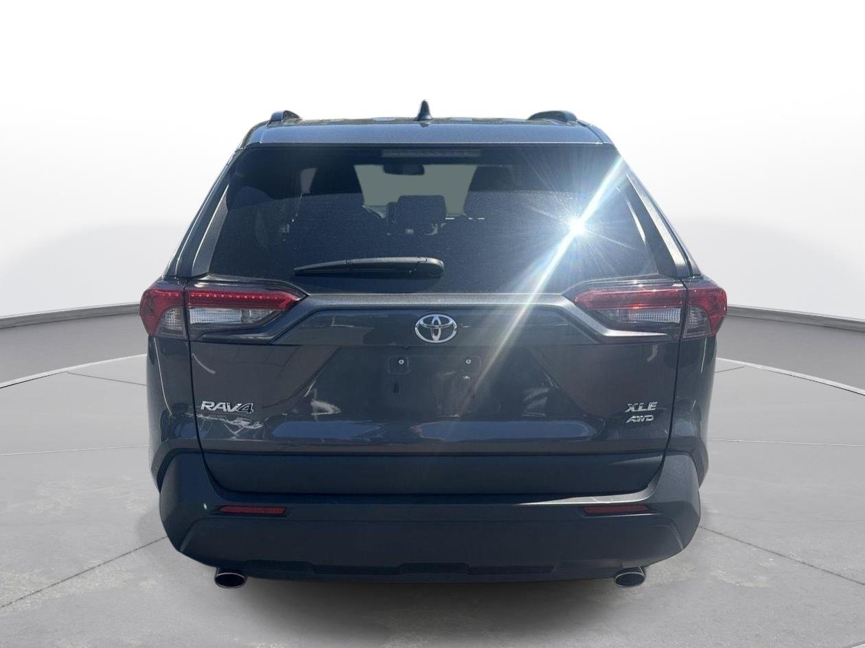 Certified Used 2025 Magnetic Gray Metallic Toyota XLE image 7